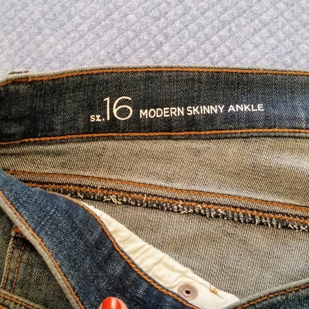 LOFT Modern Skinny Ankle Jeans size 16